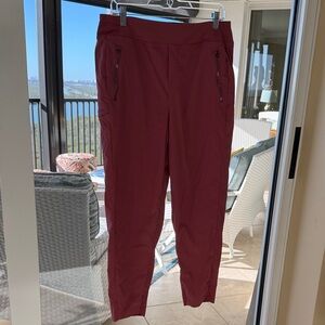 Athleta Deep Pink North Trekkie joggers